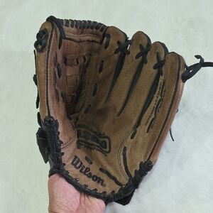 Wilson Bkack Softballball Glove with Black Laces A360